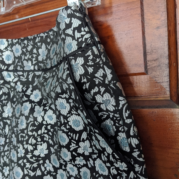 Floral Skirt by Loft - Picture 6 of 6